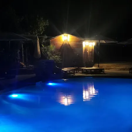Holiday home Des Iscles