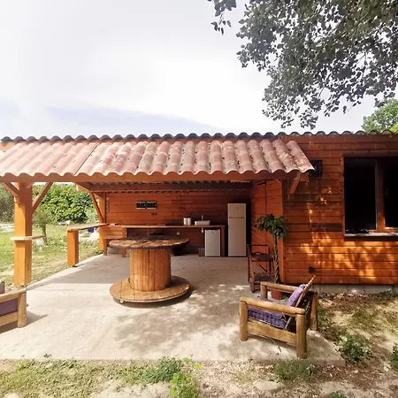 Des Iscles Holiday home *